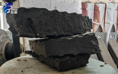 污泥增效劑：推動環保產業可持續發展的新動力-青島仕駿